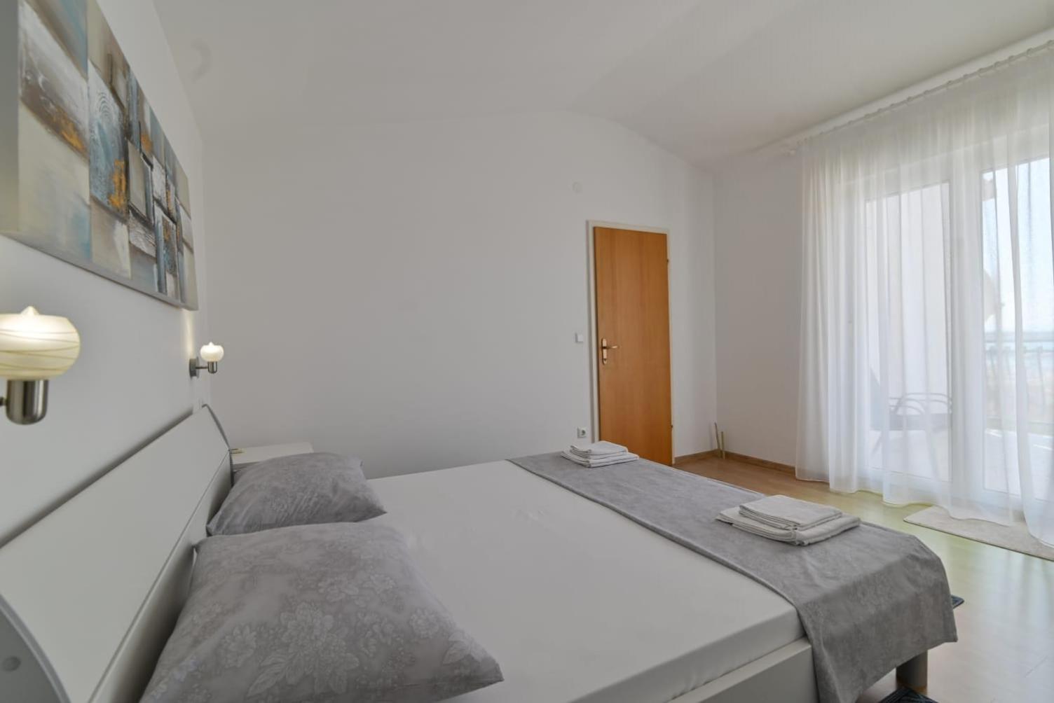 Rina Vacation Home Трогир Екстериор снимка