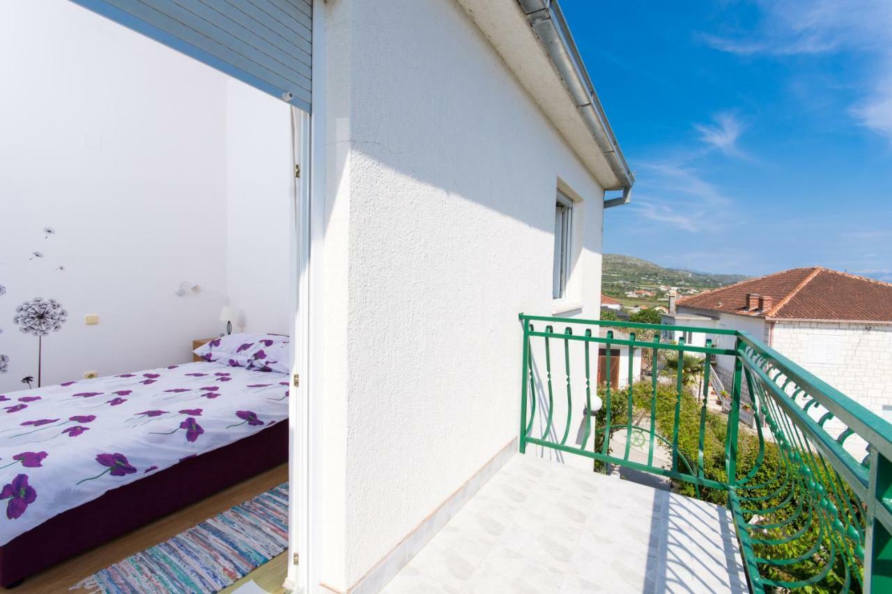 Rina Vacation Home Трогир Екстериор снимка